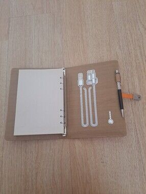 POWER BANK  4000mAh  Beige/Tan/ orange.